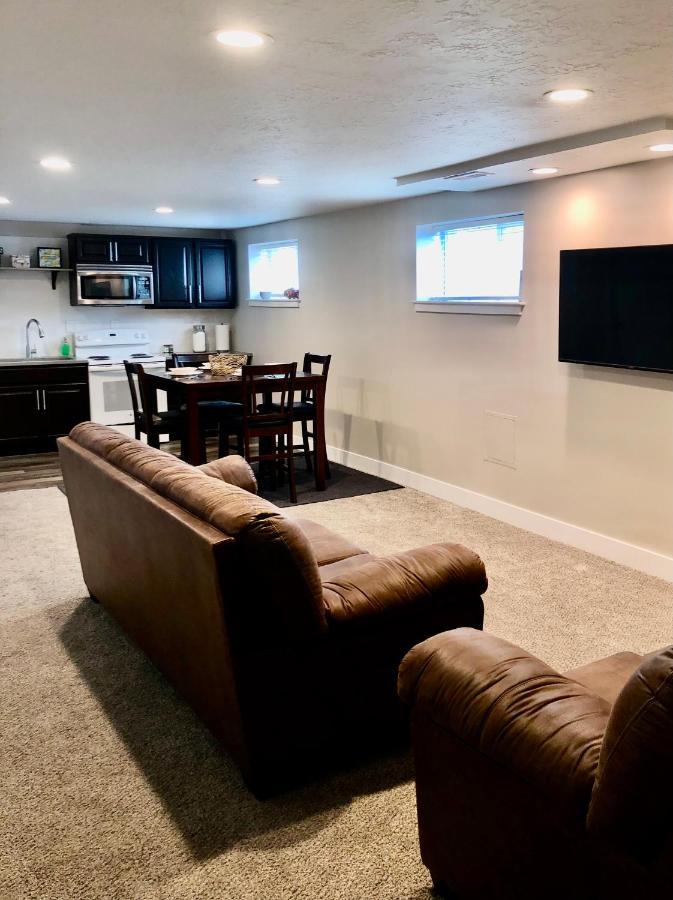 Cozy Getaway Near Slc Airport & Downtown - 1St Floor Apartment Salt Lake City Luaran gambar